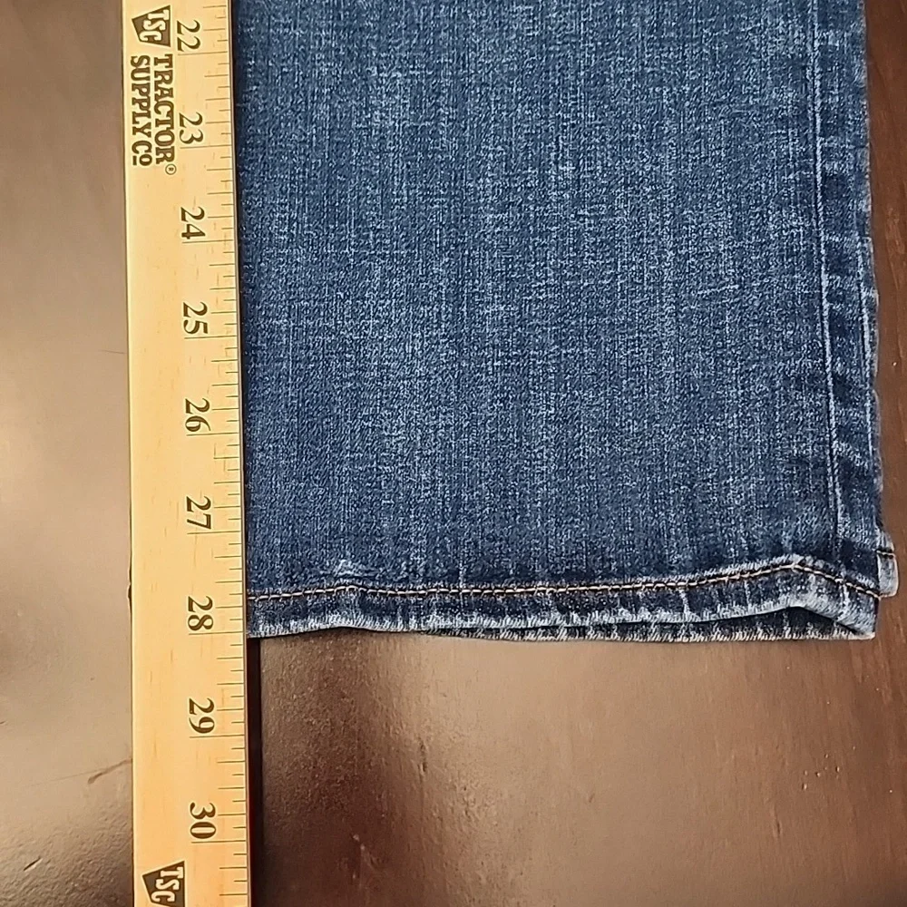Chico Perfect Stretch Girlfriend Straight Leg sz 2.5 (14)
